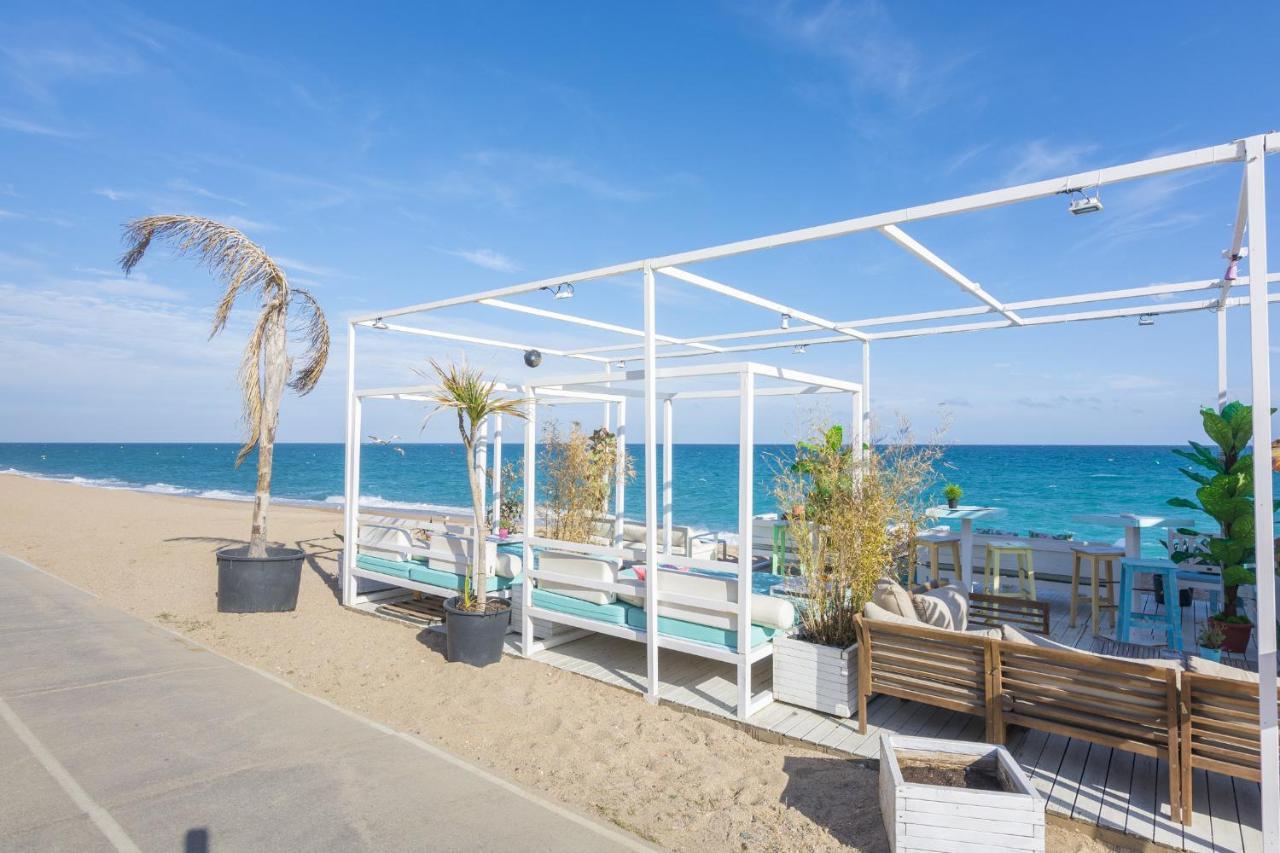 Homeholidaysrentals Margot - Costa Barcelona Пинеда де Мар Екстериор снимка
