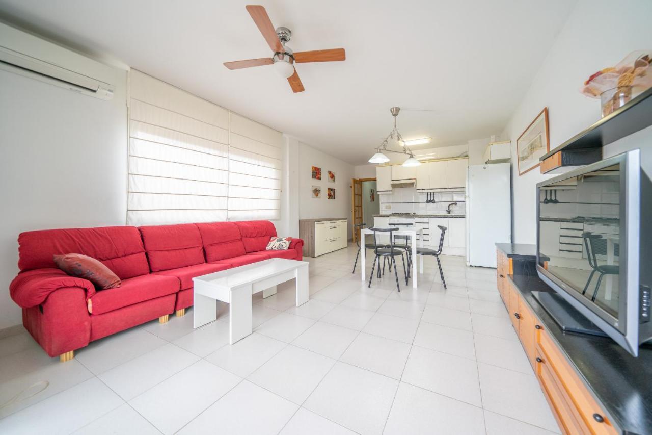 Homeholidaysrentals Margot - Costa Barcelona Пинеда де Мар Екстериор снимка
